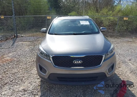 2017 Kia Sorento 2.4L Lx из США, поврежденный, VIN 5XYPG4A35HG244825